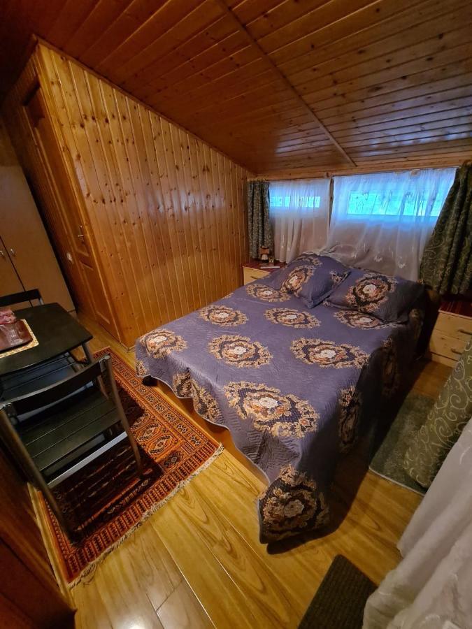 Vila Valencia Азуга Екстериор снимка